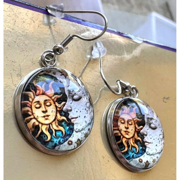 Sun Moon Earrings Navy Blue Eclectic Planet Astrology Zodiac Celestial Tarot New - Picture 7 of 11